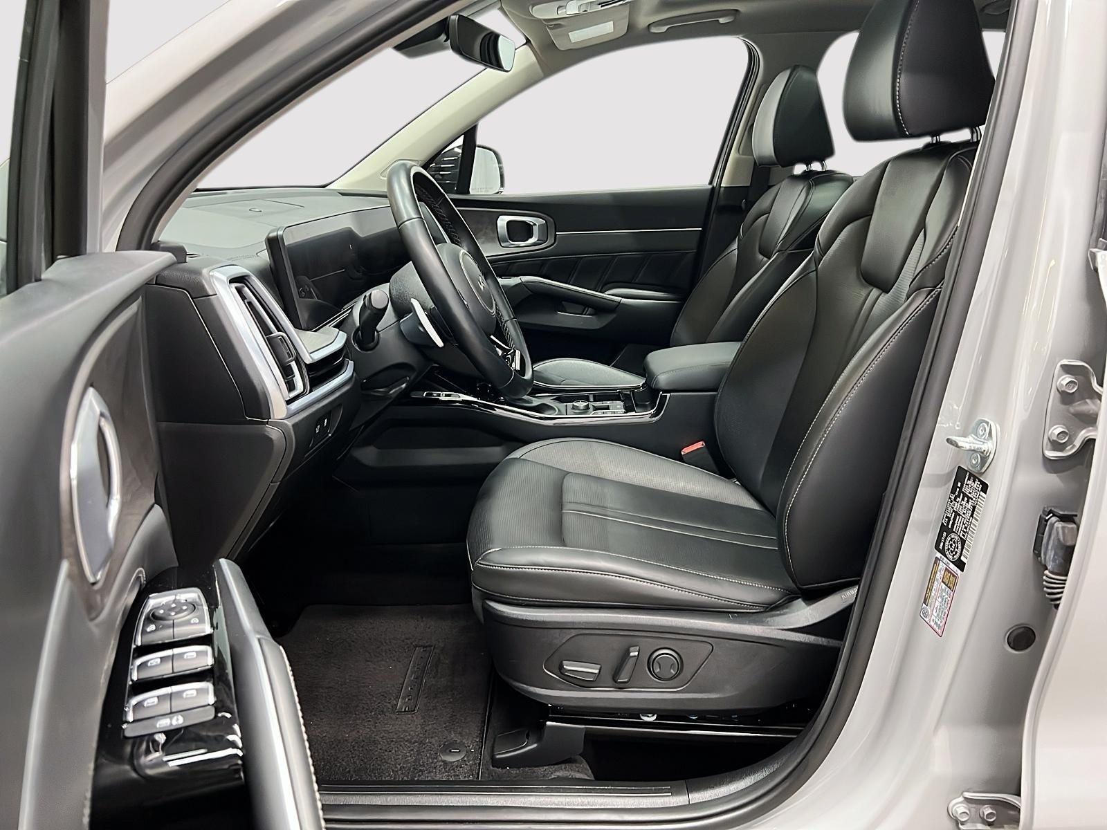 Kia Sorento X-LINE CUIR TOIT PANO 4RM 2025 — photo 7