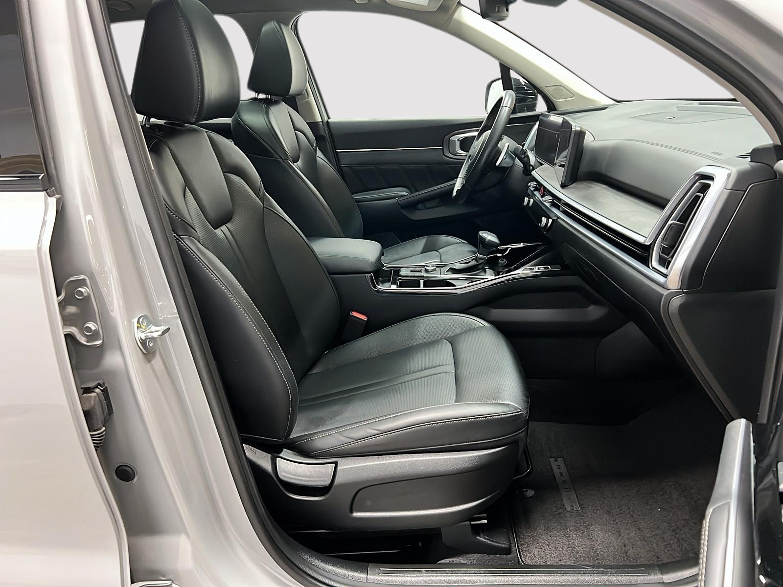 Kia Sorento X-LINE CUIR TOIT PANO 4RM 2025 — photo 8