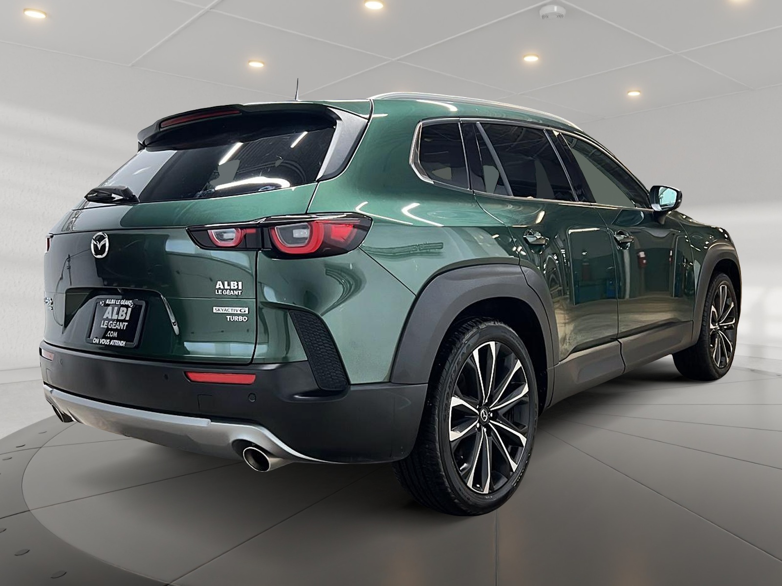 Mazda CX-50 GT TURBO CUIR TOIT PANO NAV 4RM 2025 — photo 4