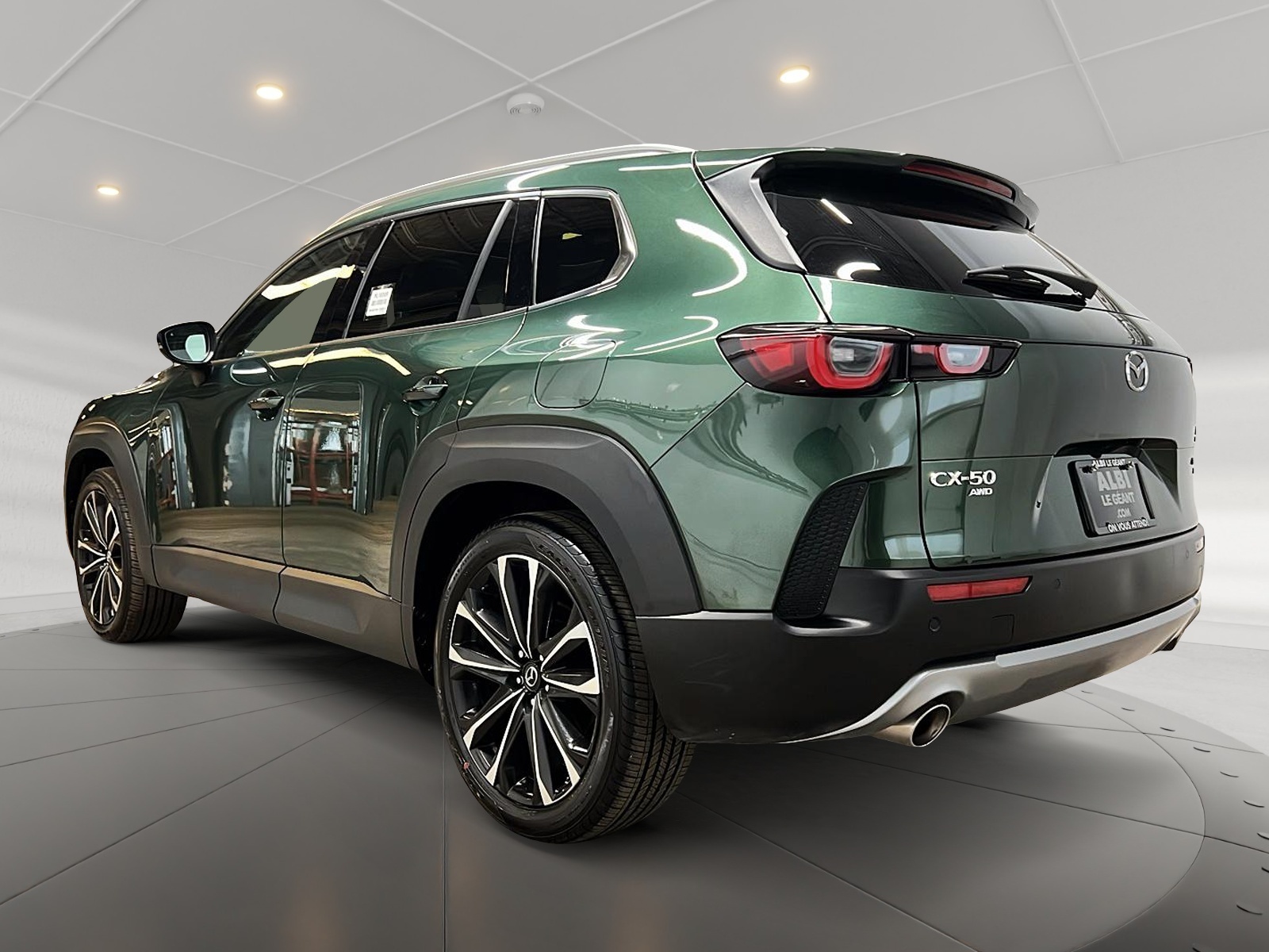 Mazda CX-50 GT TURBO CUIR TOIT PANO NAV 4RM 2025 — photo 6