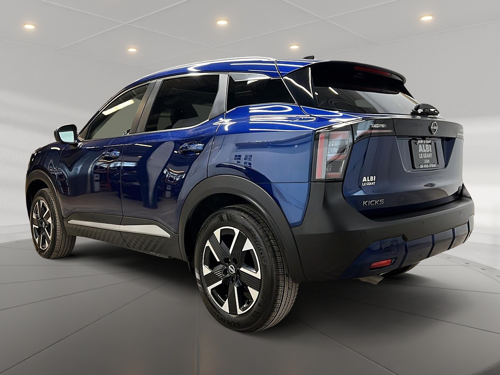 Nissan Kicks SV PREMIUM TOIT PANO 4RM 2026 — photo 6