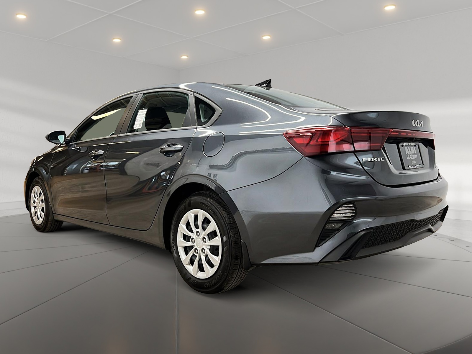 Kia Forte LX 2024 — photo 6
