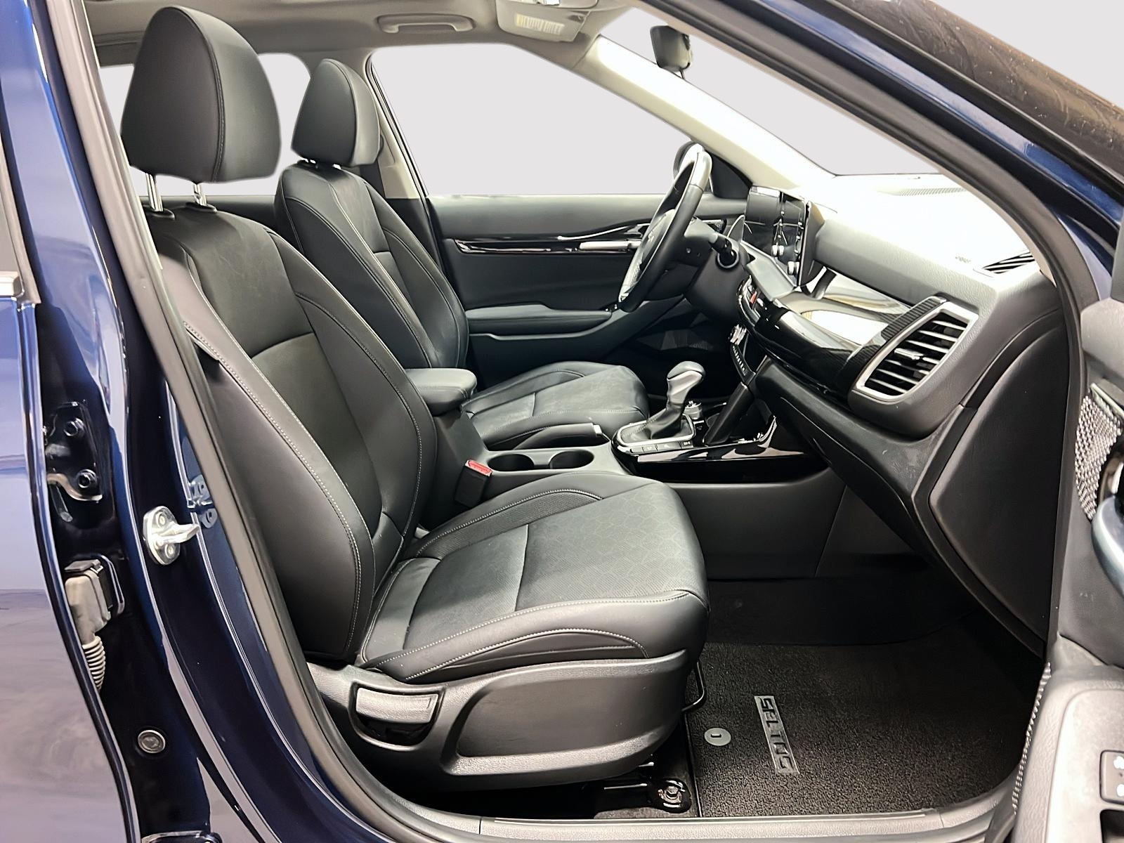 Kia SELTOS EX CUIR TOIT 4RM 2024 — photo 8