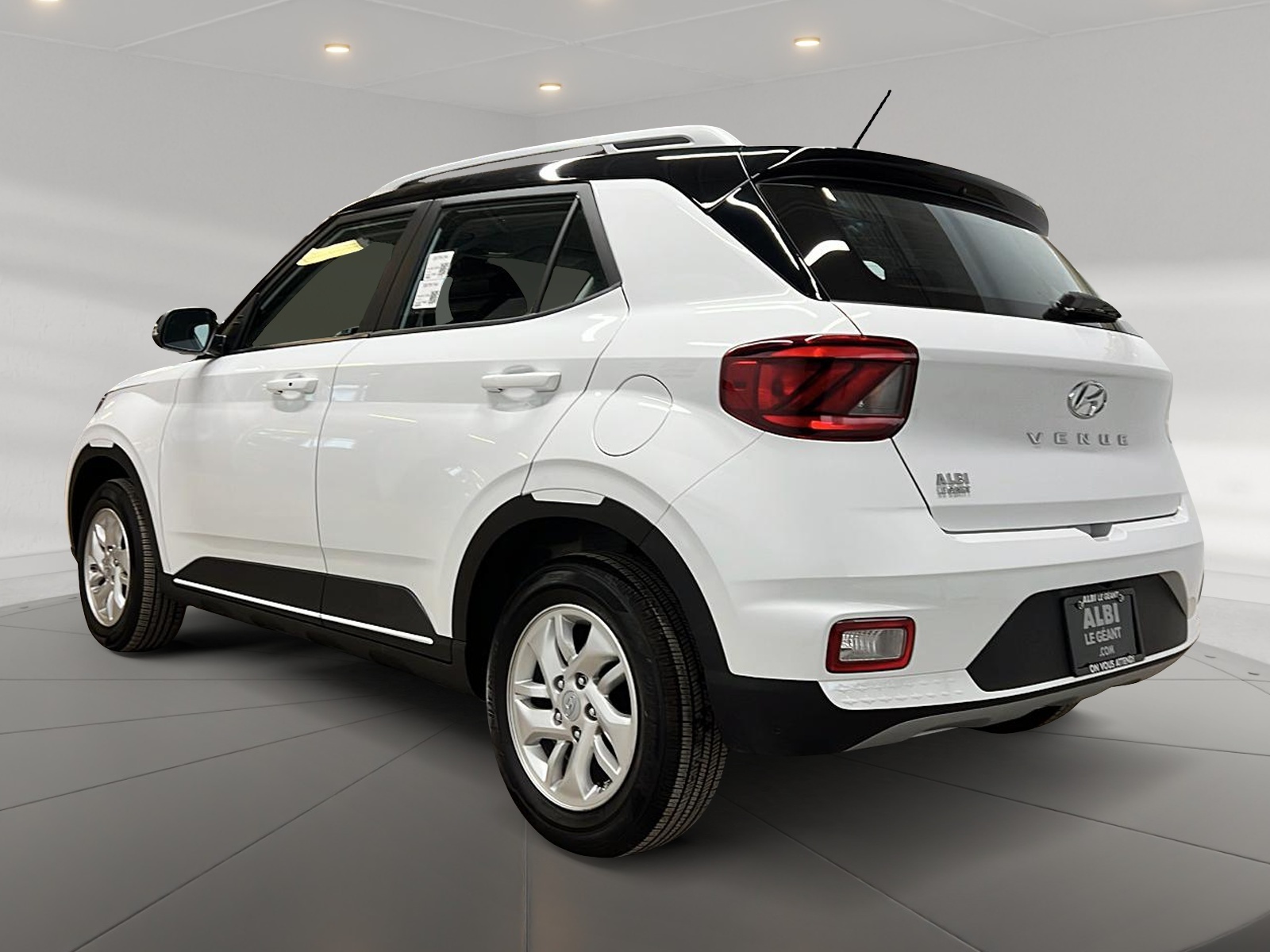 Hyundai Venue PREFERRED 2024 — photo 6