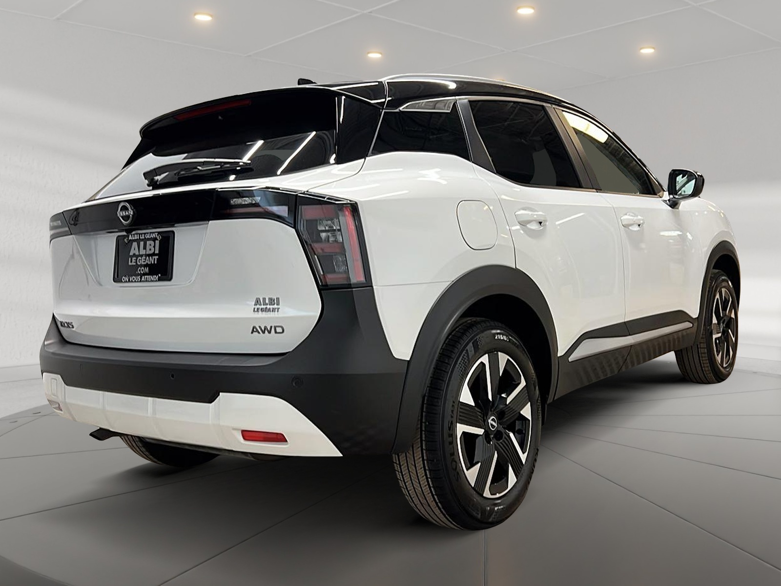 Nissan Kicks SV PREMIUM TOIT PANO 4RM 2026 — photo 4