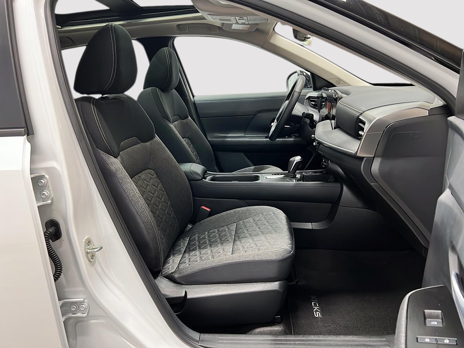 Nissan Kicks SV PREMIUM TOIT PANO 4RM 2026 — photo 8