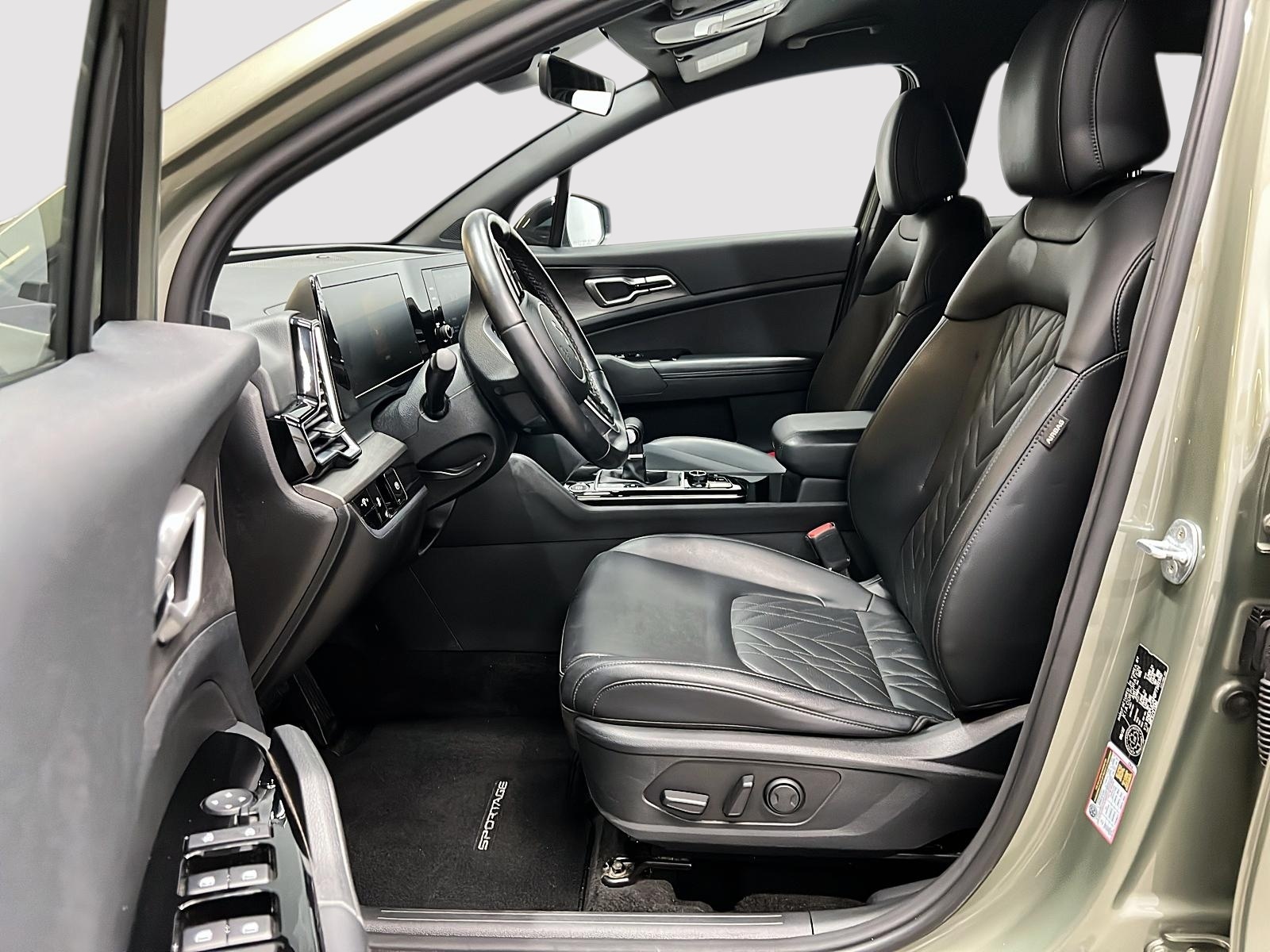 Kia Sportage X-LINE CUIR 4RM 2023 — photo 7