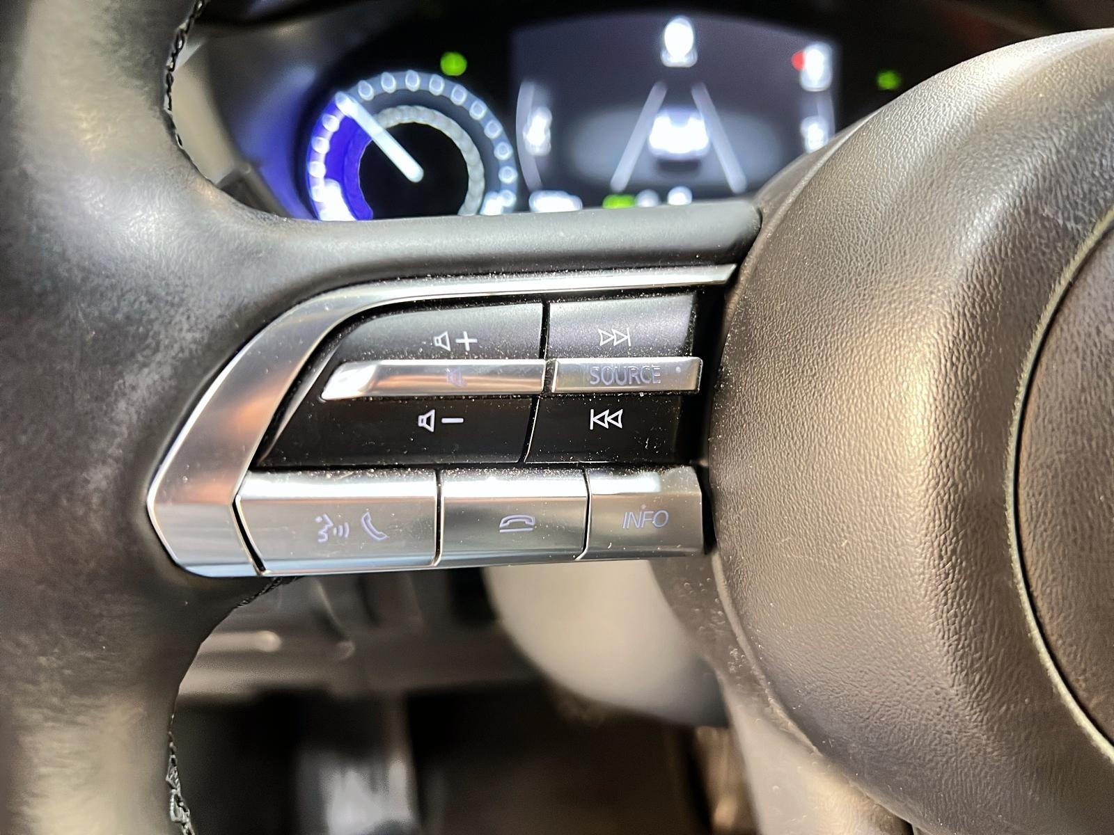 Mazda MX-30 GS NAV 2022 - image #21