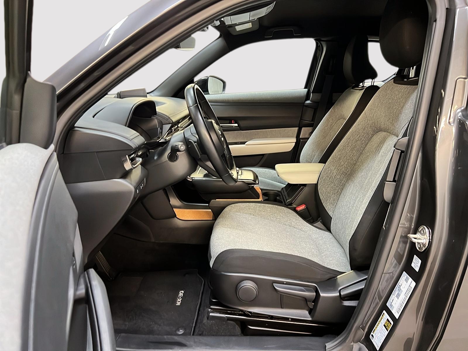 Mazda MX-30 VE 2022 - Image #7