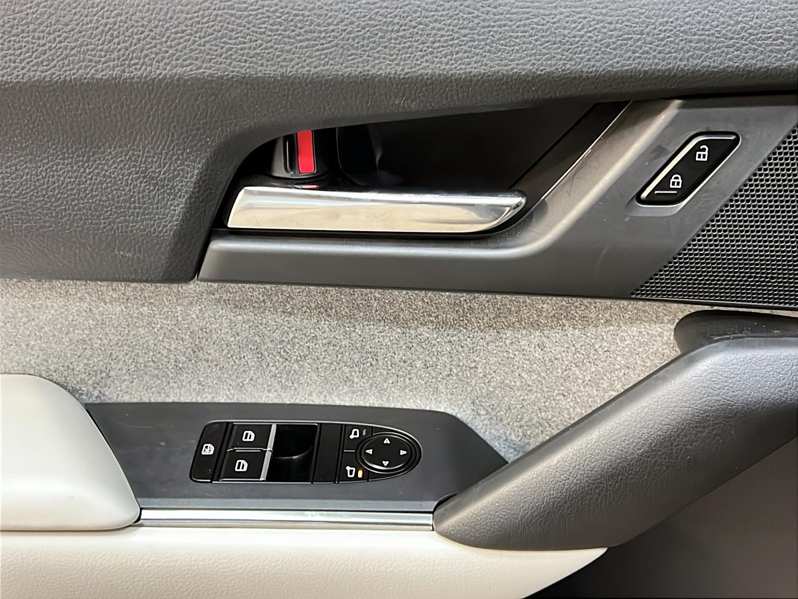 Mazda MX-30 GS NAV 2022 - image #23