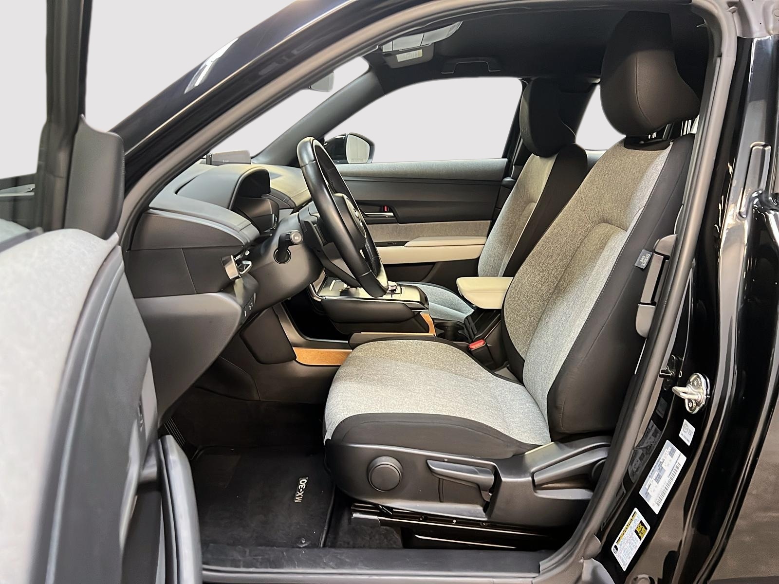 Mazda MX-30 VE GS NAV 2022 - image #7