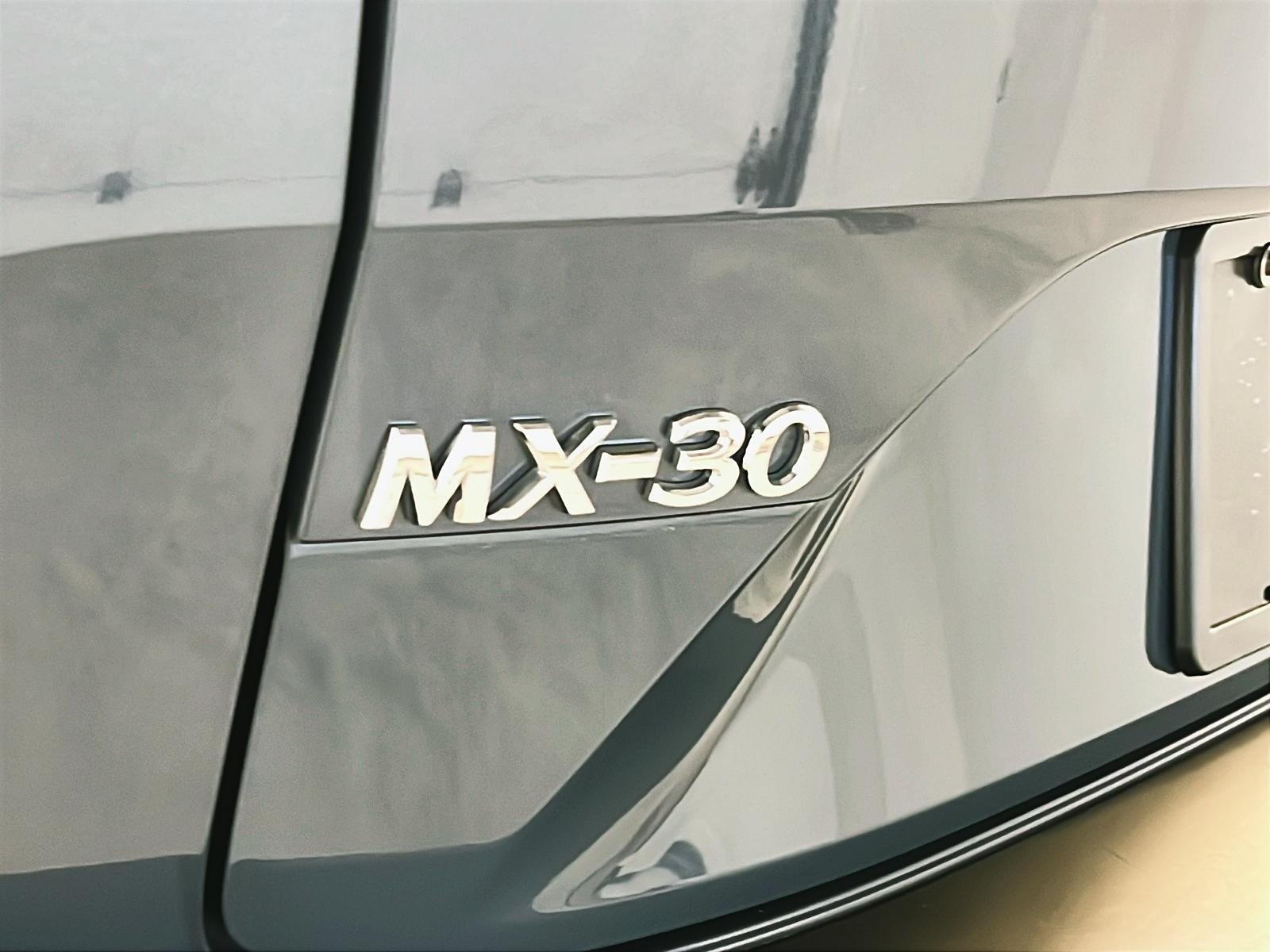 Mazda MX-30 GT TOIT NAV 2022 - image #28