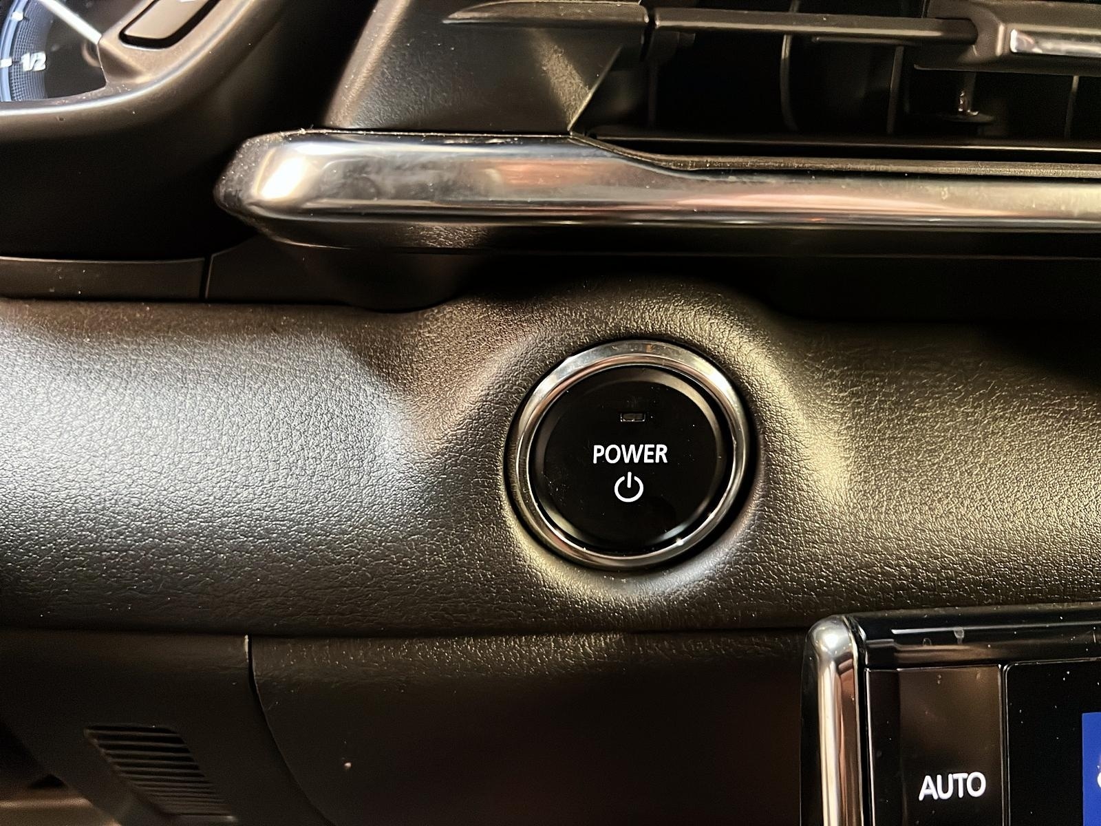 Mazda MX-30 VE 2022 - Image #20