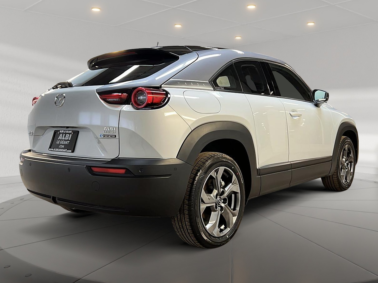 Mazda MX-30 VE 2022 - Image #4