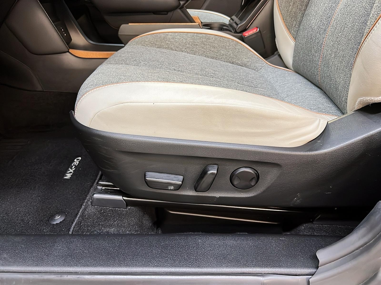 Mazda MX-30 GT TOIT NAV 2022 - image #26