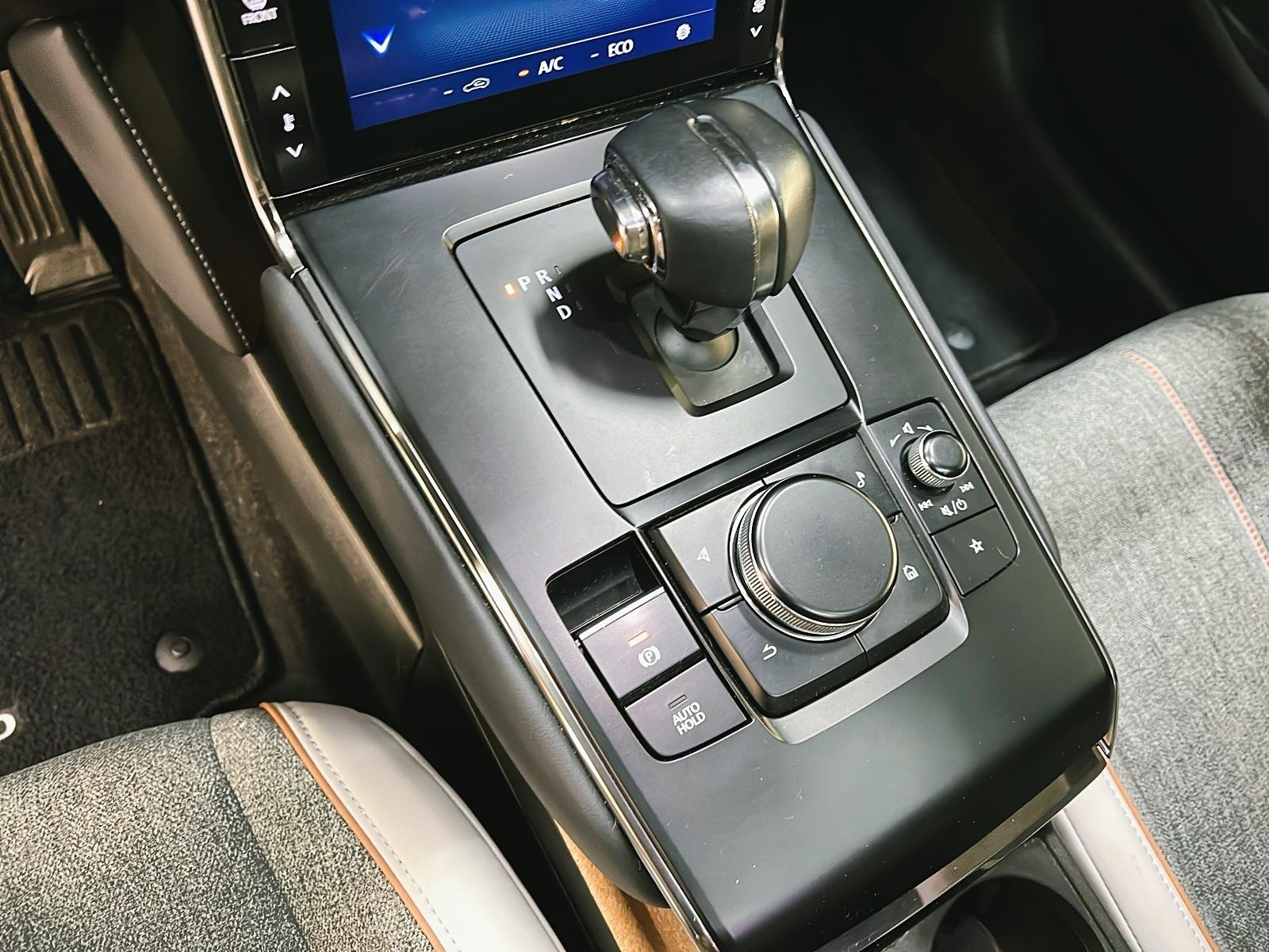 Mazda MX-30 GT TOIT NAV 2022 - image #15