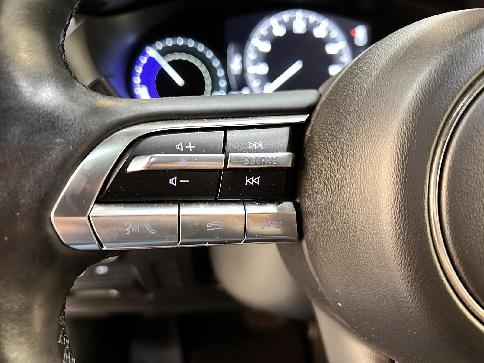 Mazda MX-30 GT TOIT NAV 2022 - image #22