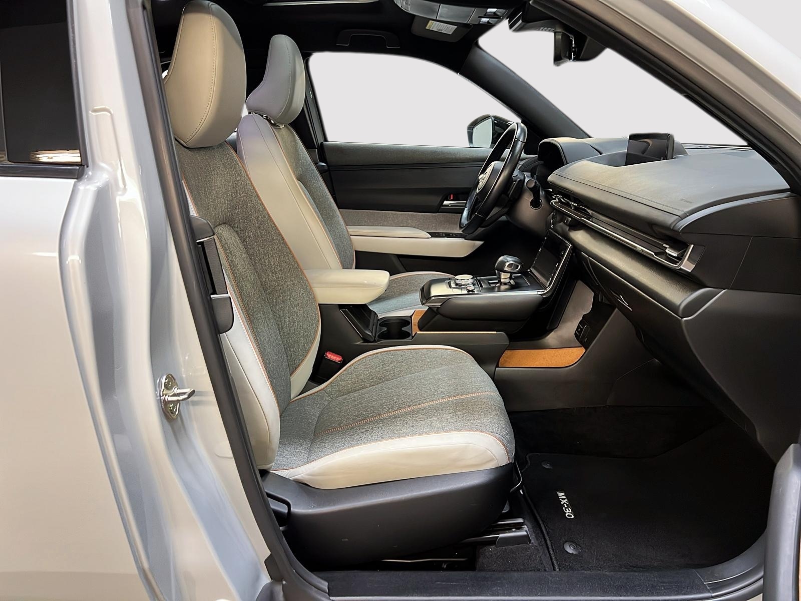 Mazda MX-30 GT TOIT NAV 2022 - image #8