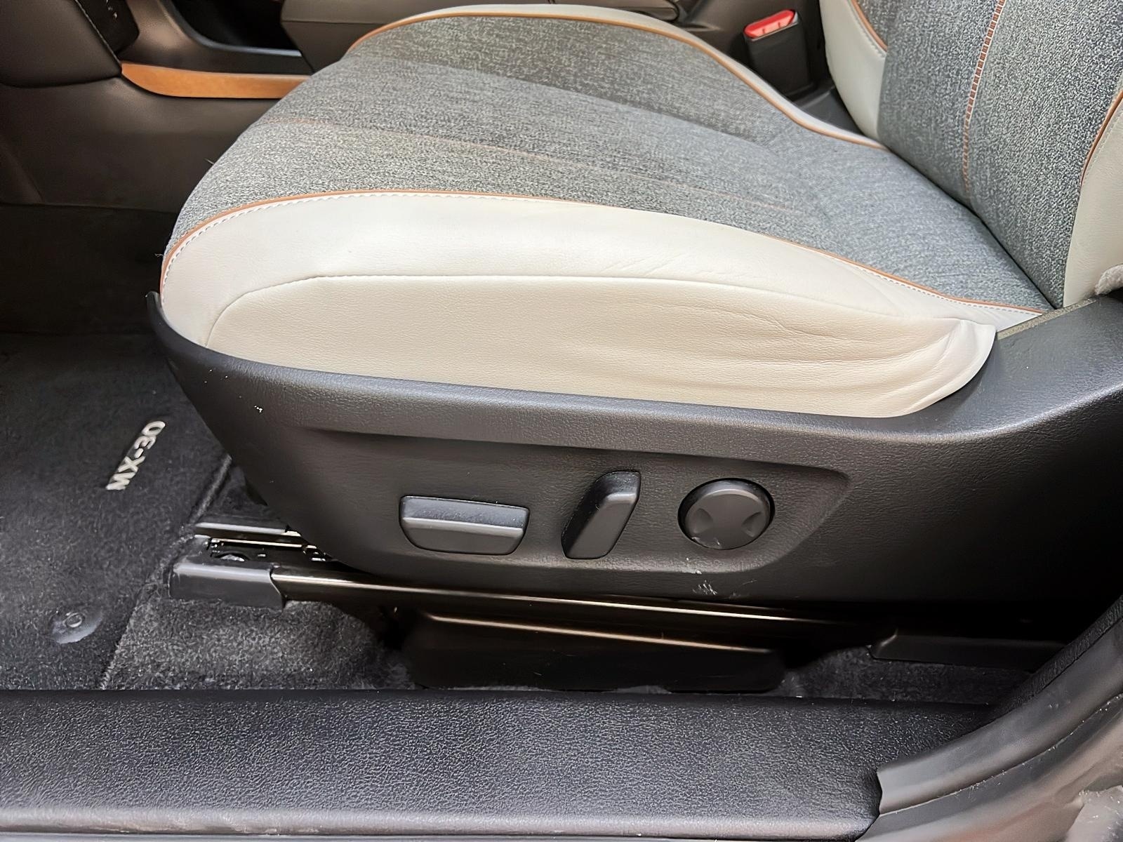 Mazda MX-30 GT TOIT NAV 2022 - image #26