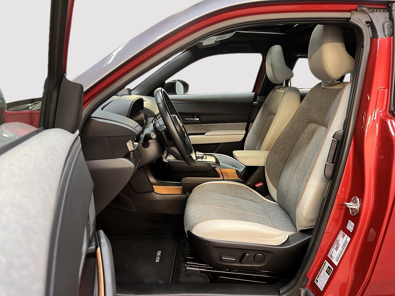 Mazda MX-30 GT TOIT NAV 2022 - image #7