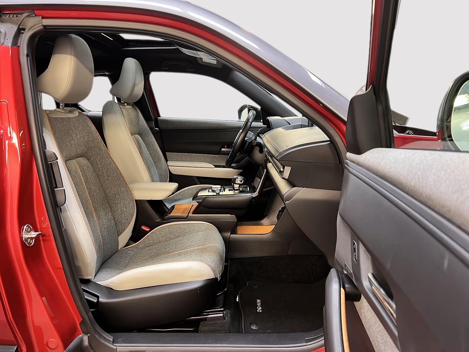 Mazda MX-30 VE GT TOIT NAV 2022 - image #8