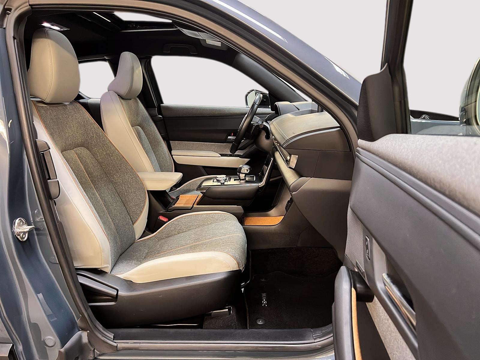 Mazda MX-30 GT TOIT NAV 2022 - image #8