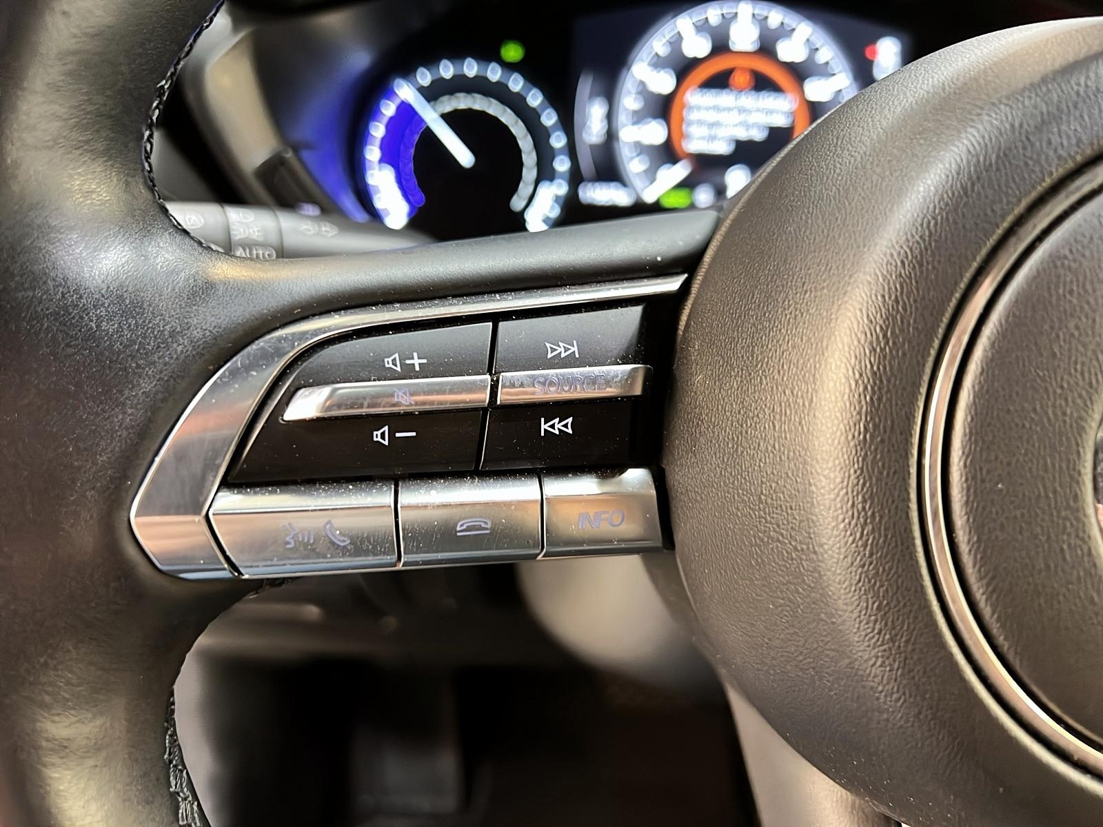 Mazda MX-30 GT TOIT NAV 2022 - image #21