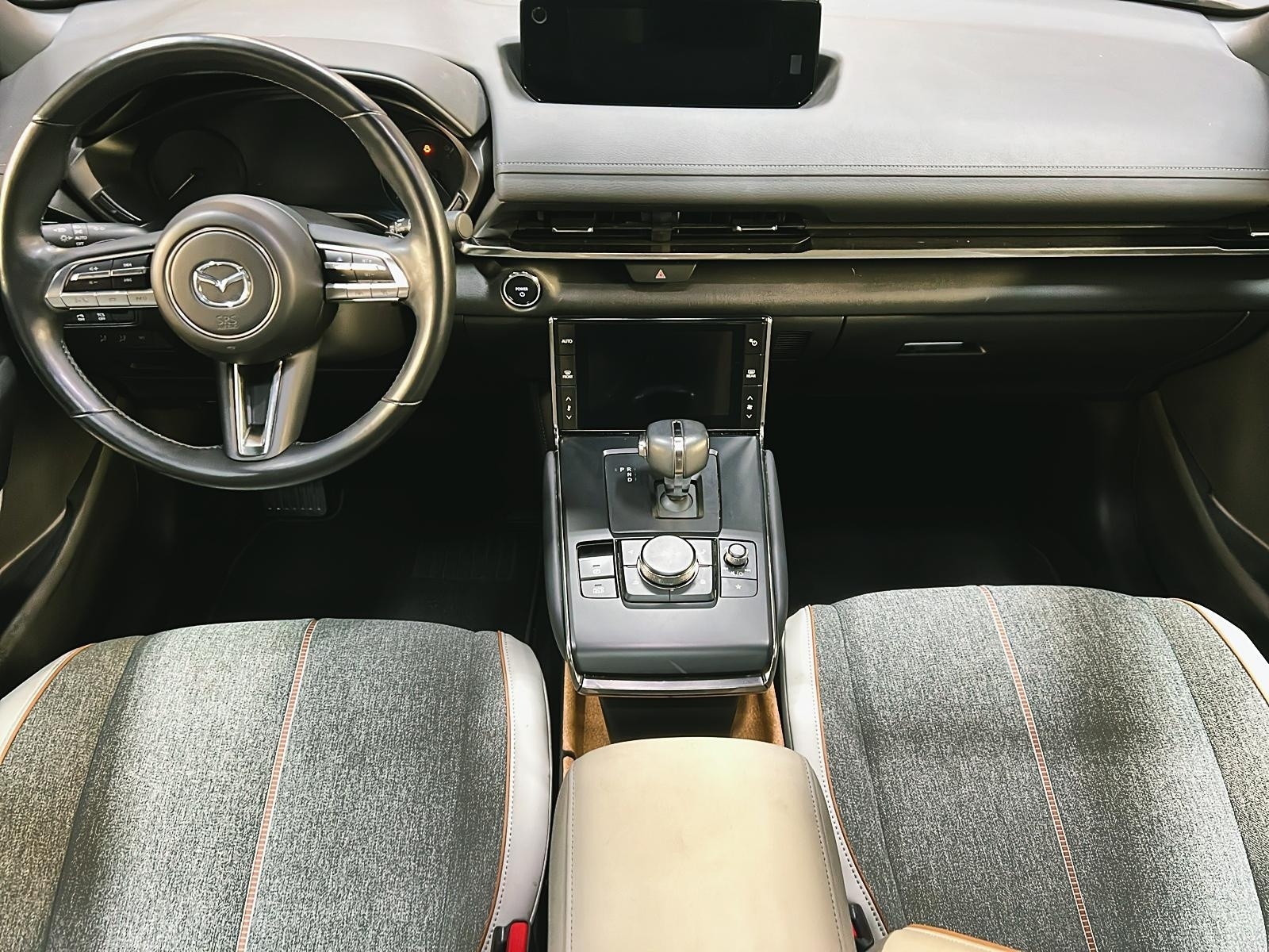 Mazda MX-30 VE 2022 - Image #11