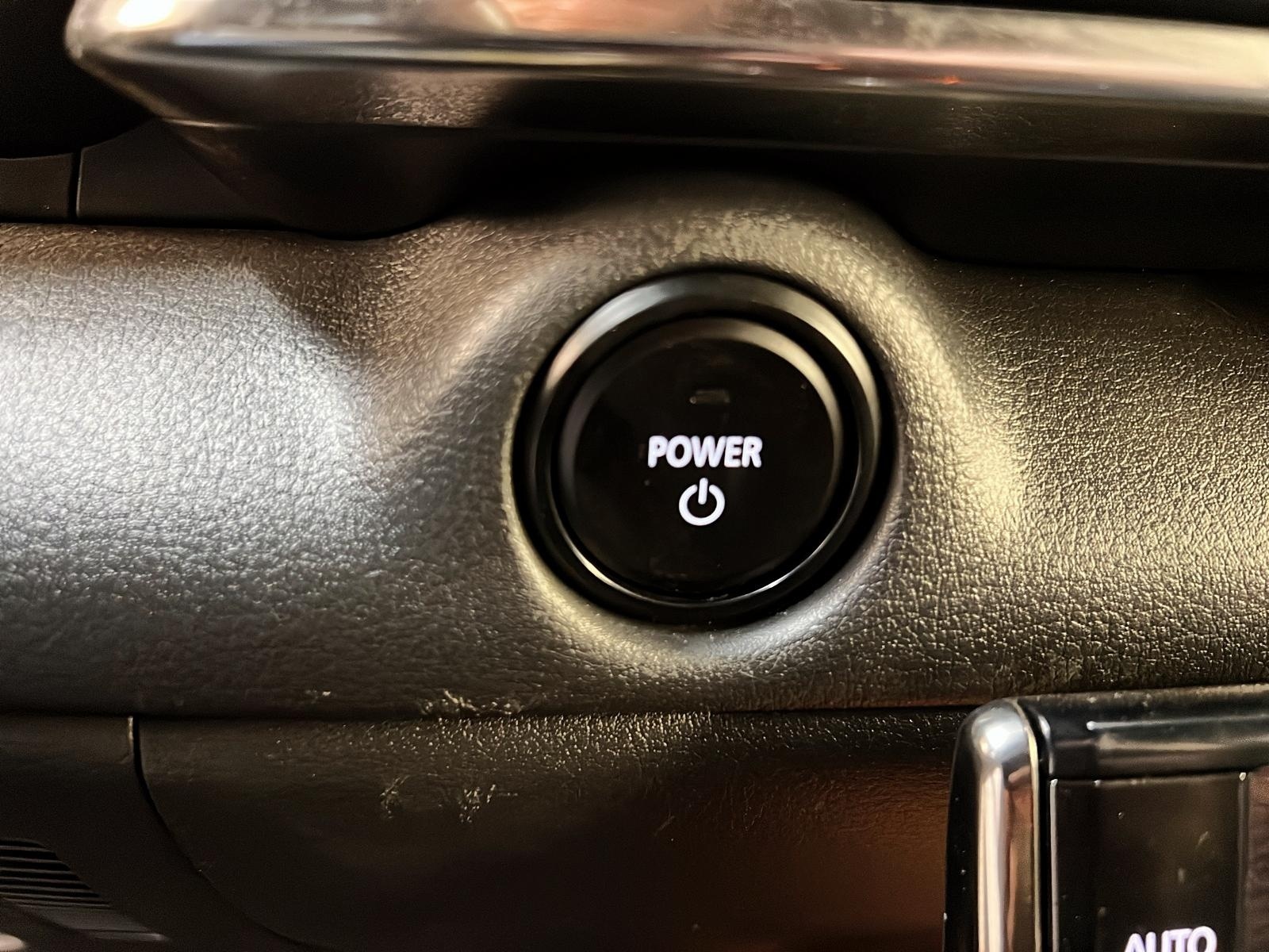 Mazda MX-30 VE 2022 - Image #19