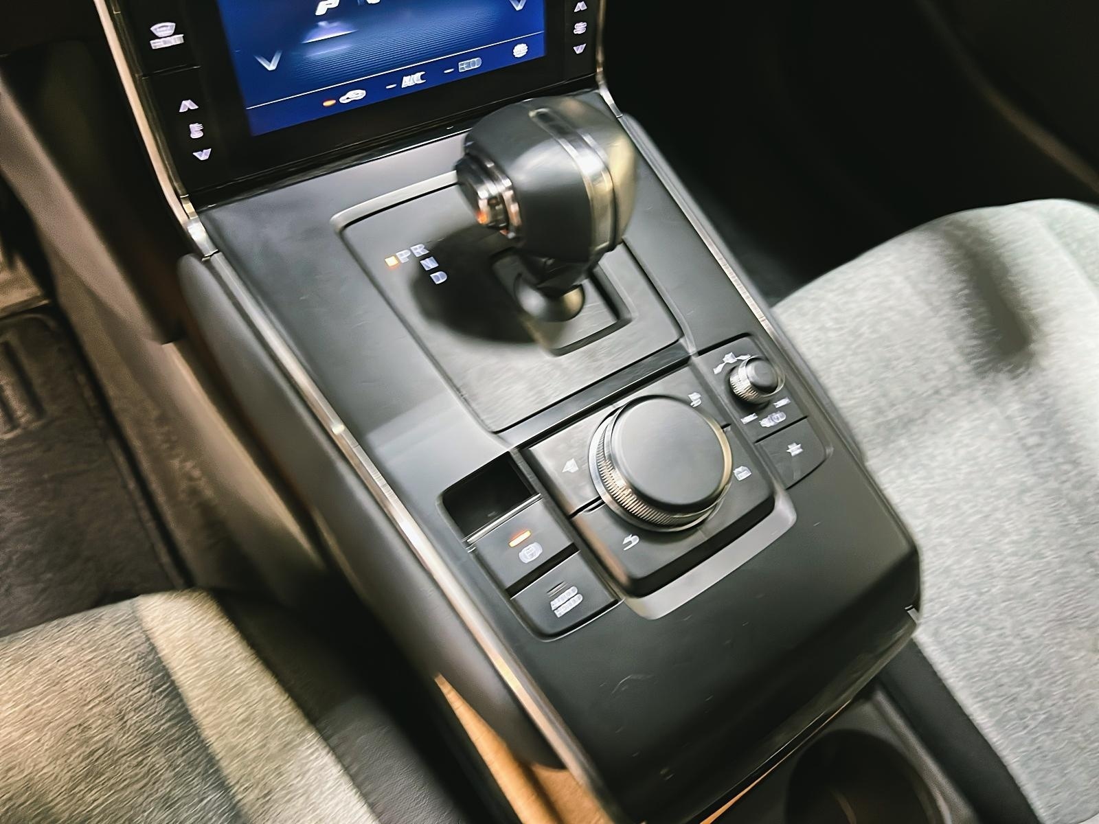 Mazda MX-30 VE 2022 - Image #14