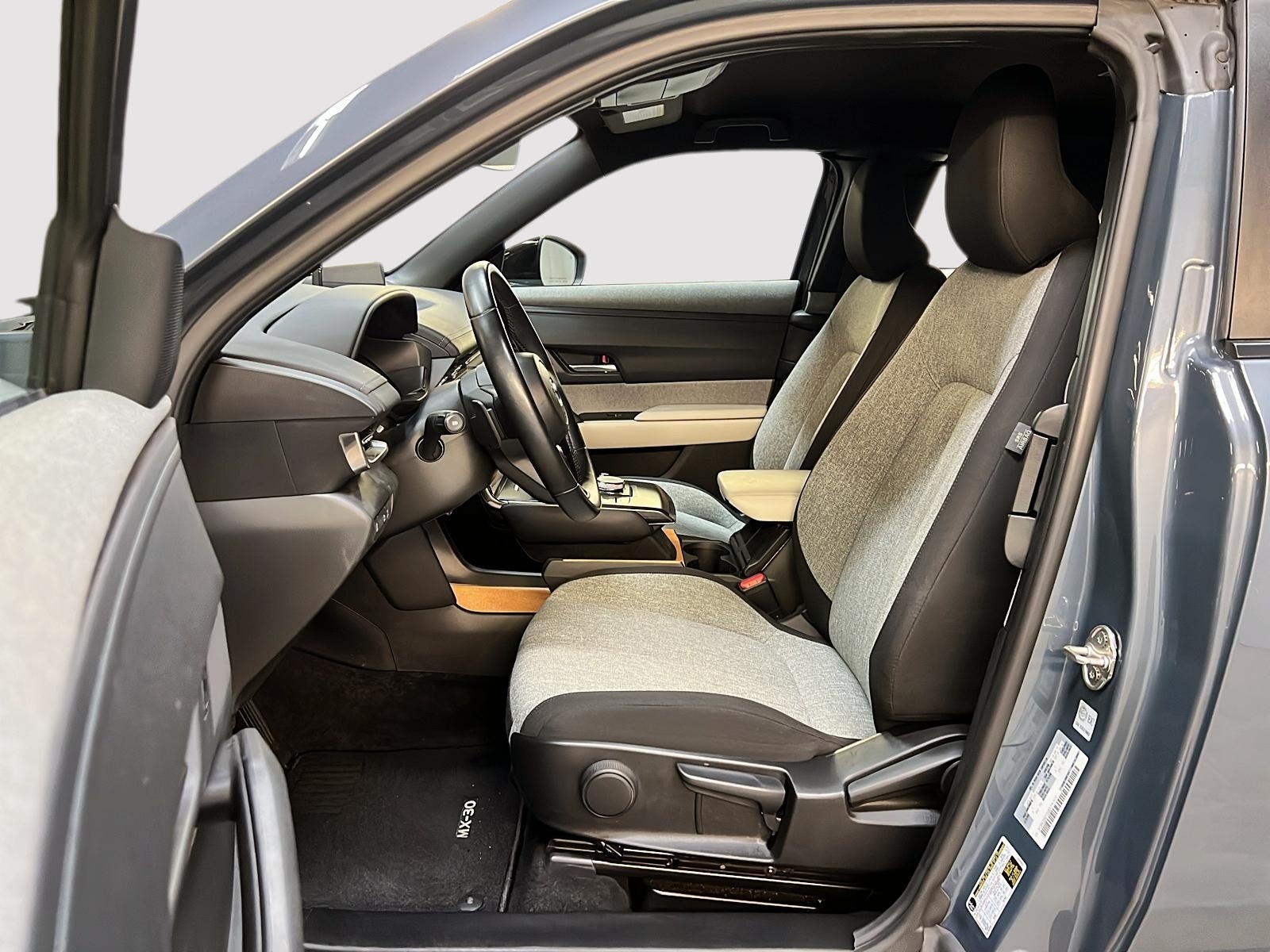 Mazda MX-30 VE 2022 - Image #7