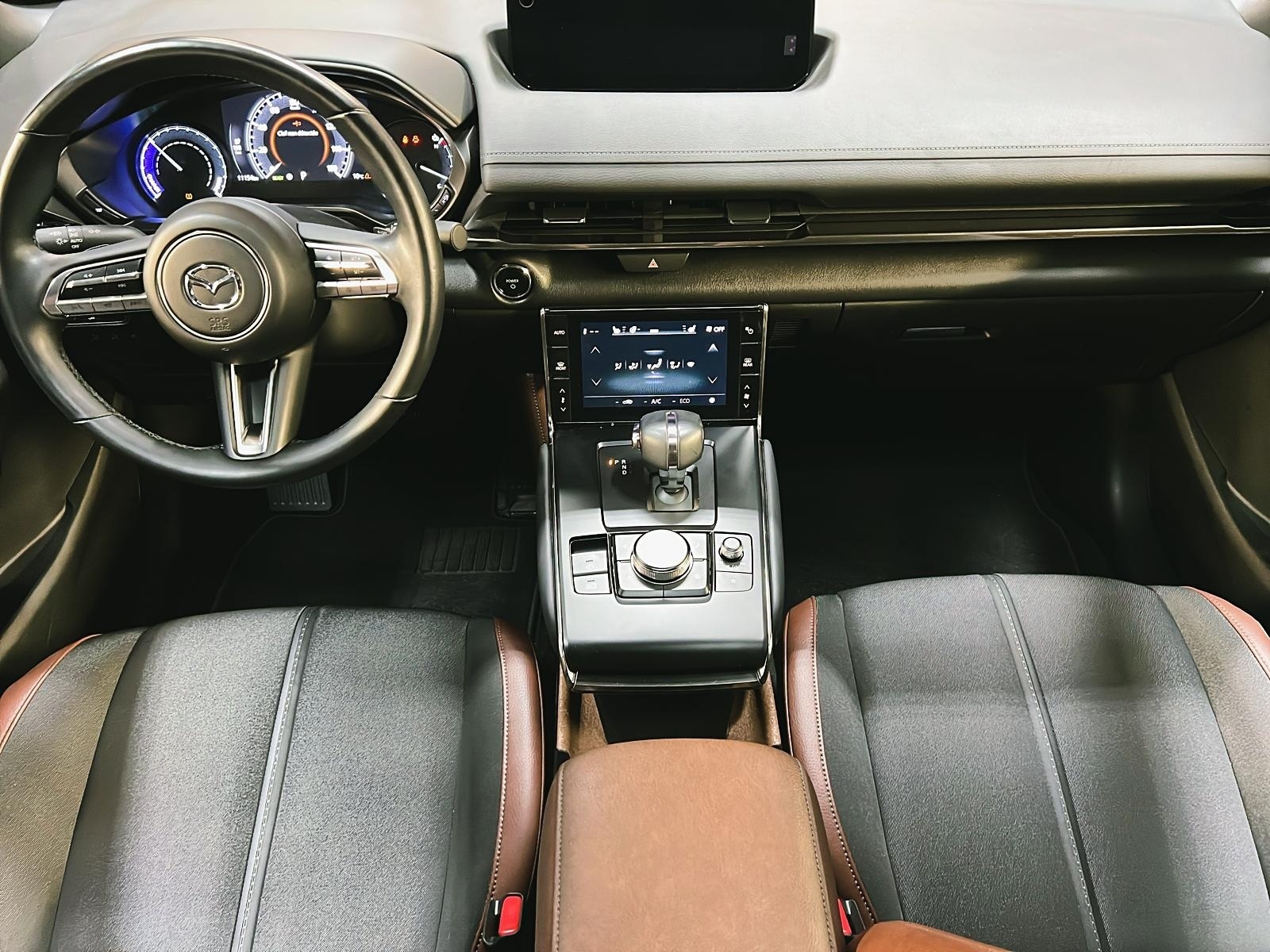 Mazda MX-30 2022 - Image #11