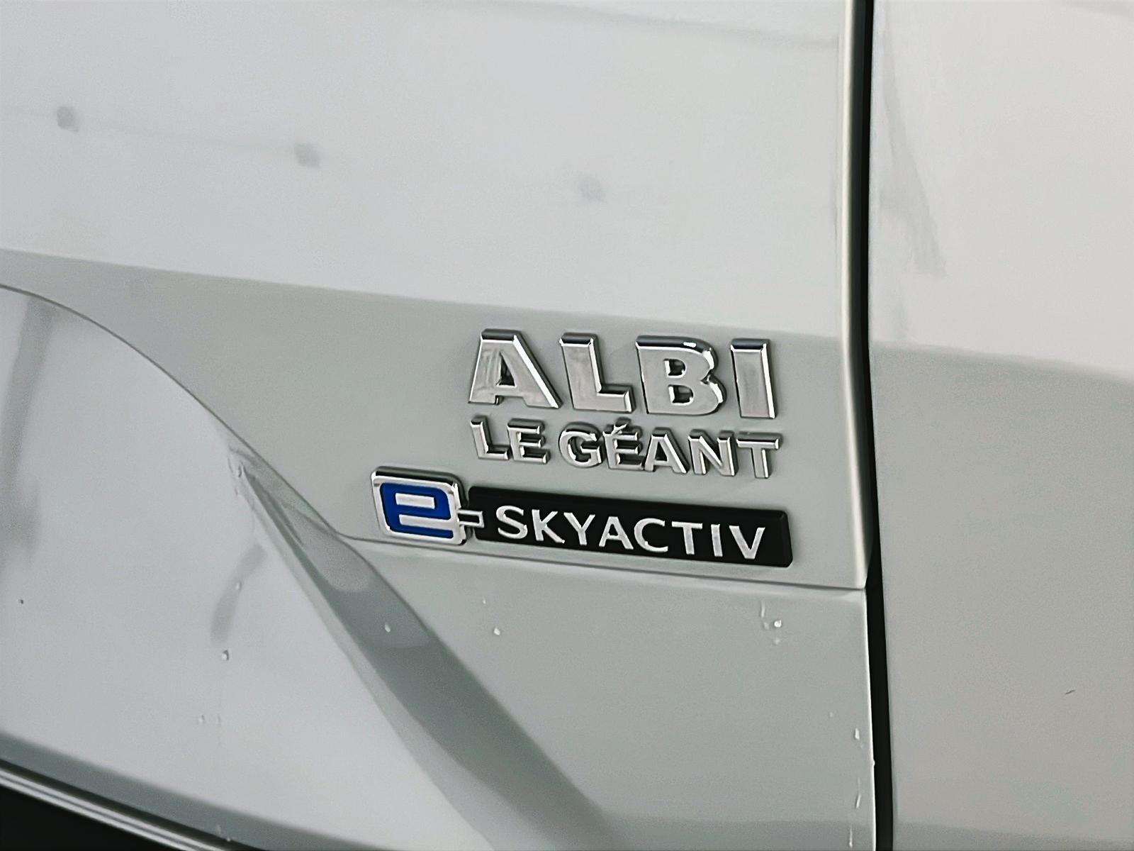 Mazda MX-30 2022 - Image #29