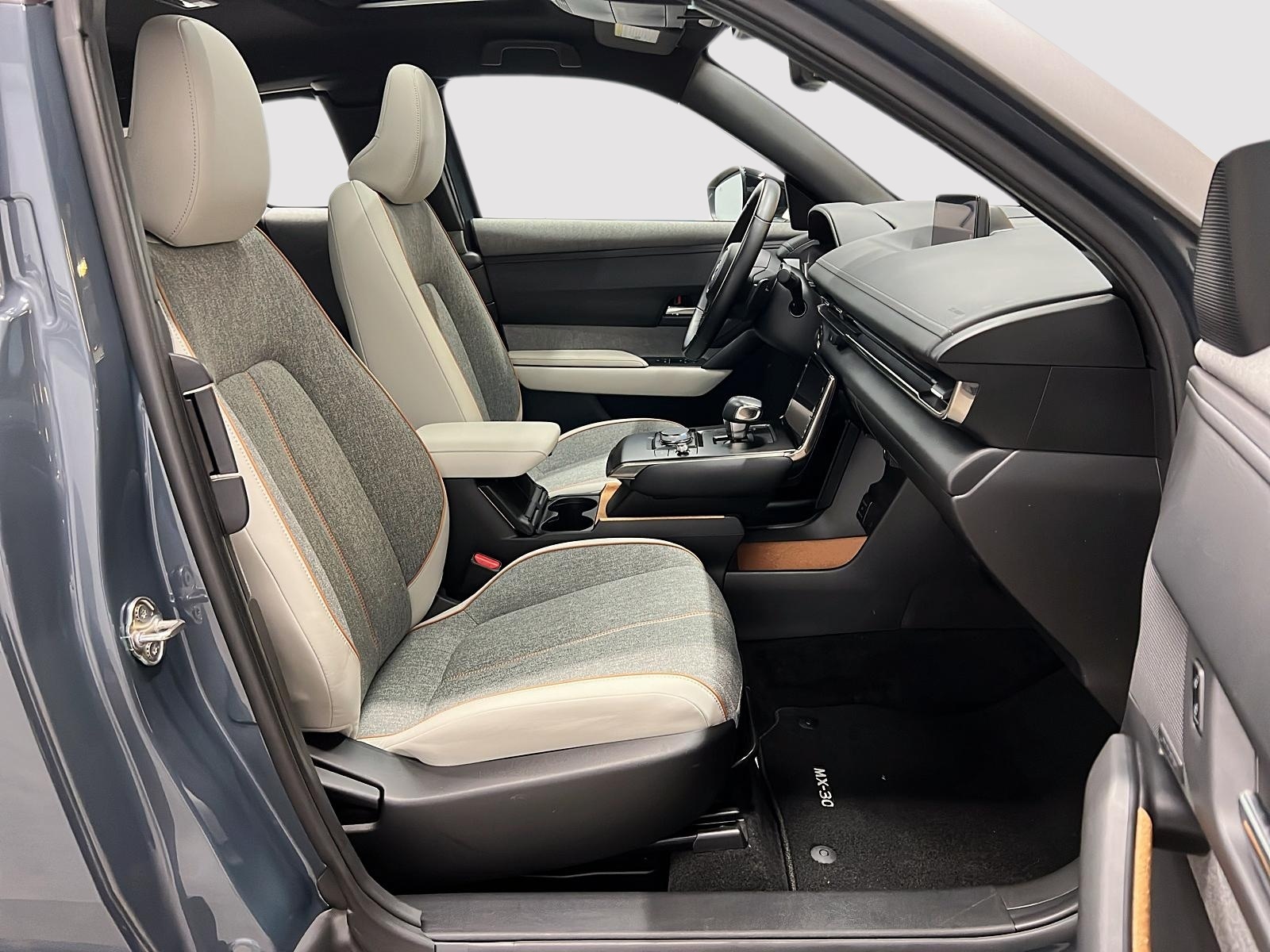Mazda MX-30 GT TOIT NAV 2022 — photo 8