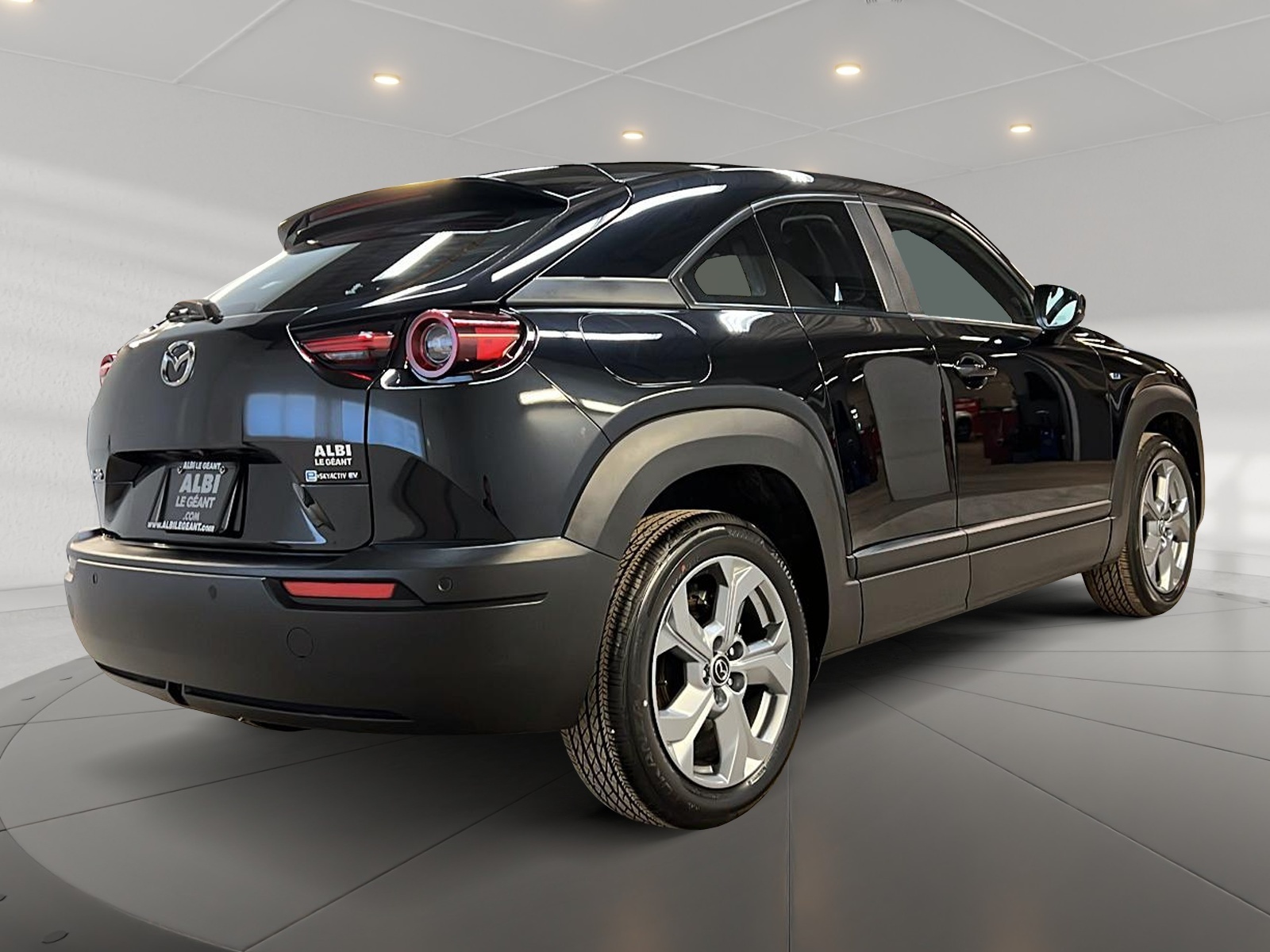 Mazda MX-30 GS 2023 - image #4