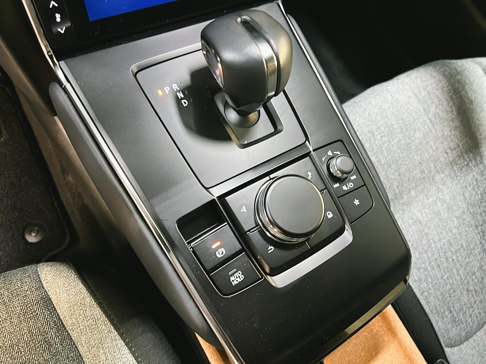 Mazda MX-30 GS 2023 - image #14