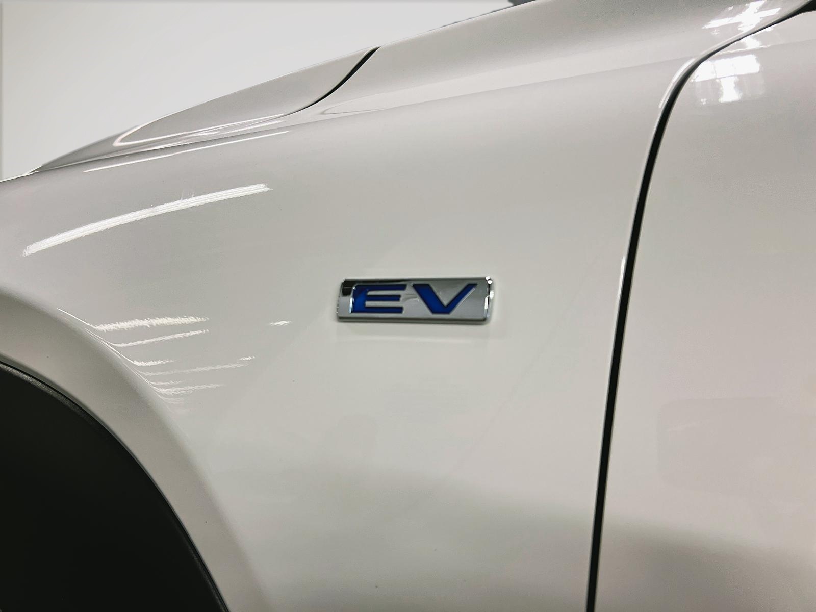 Mazda MX-30 GS NAV 2023 - image #24