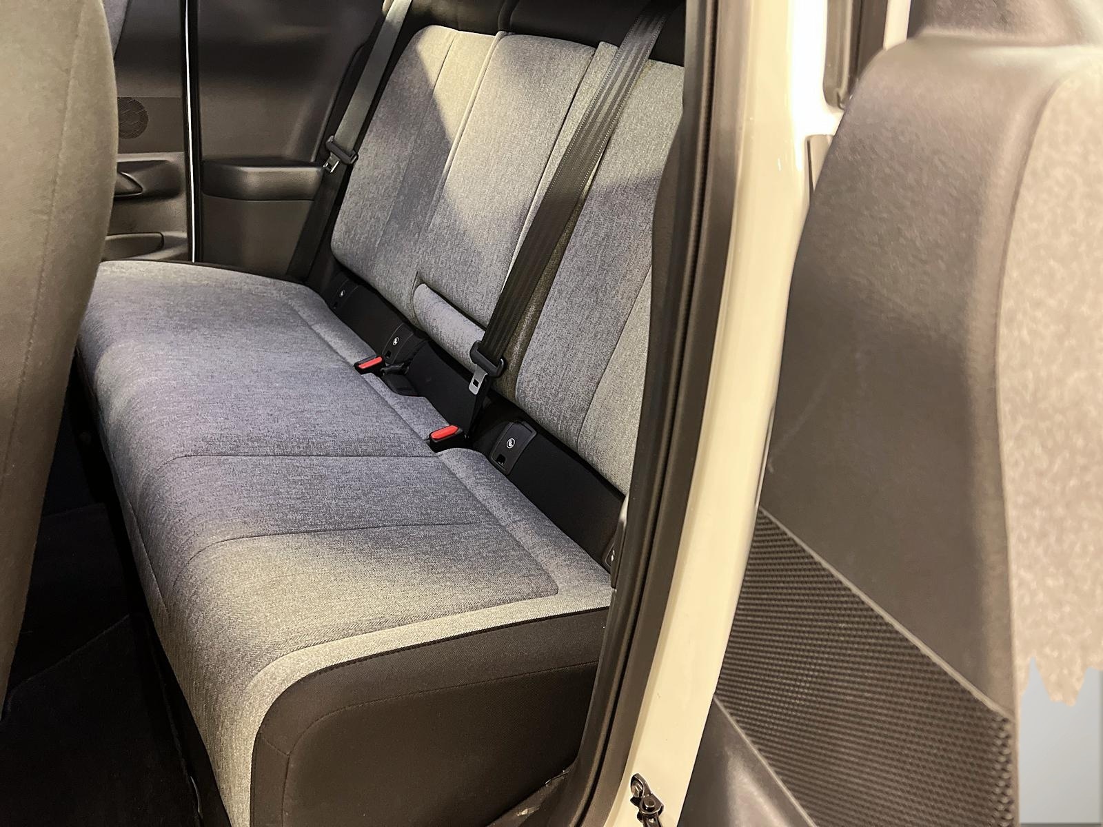 Mazda MX-30 GS NAV 2023 - image #9