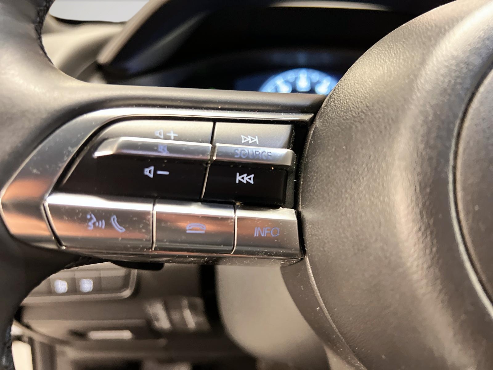 Mazda MX-30 GS NAV 2023 - image #19