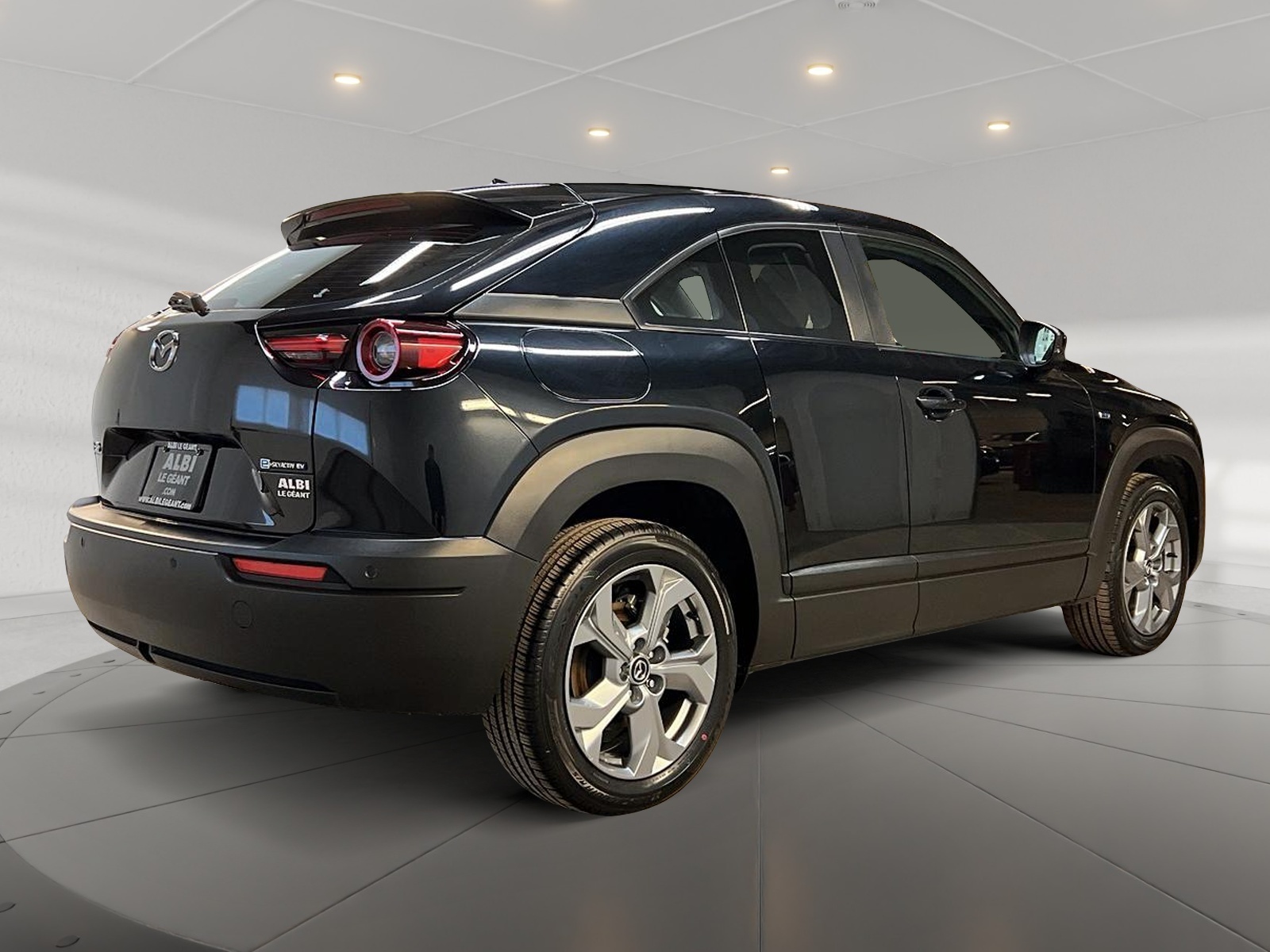 Mazda MX-30 GS 2023 - image #4