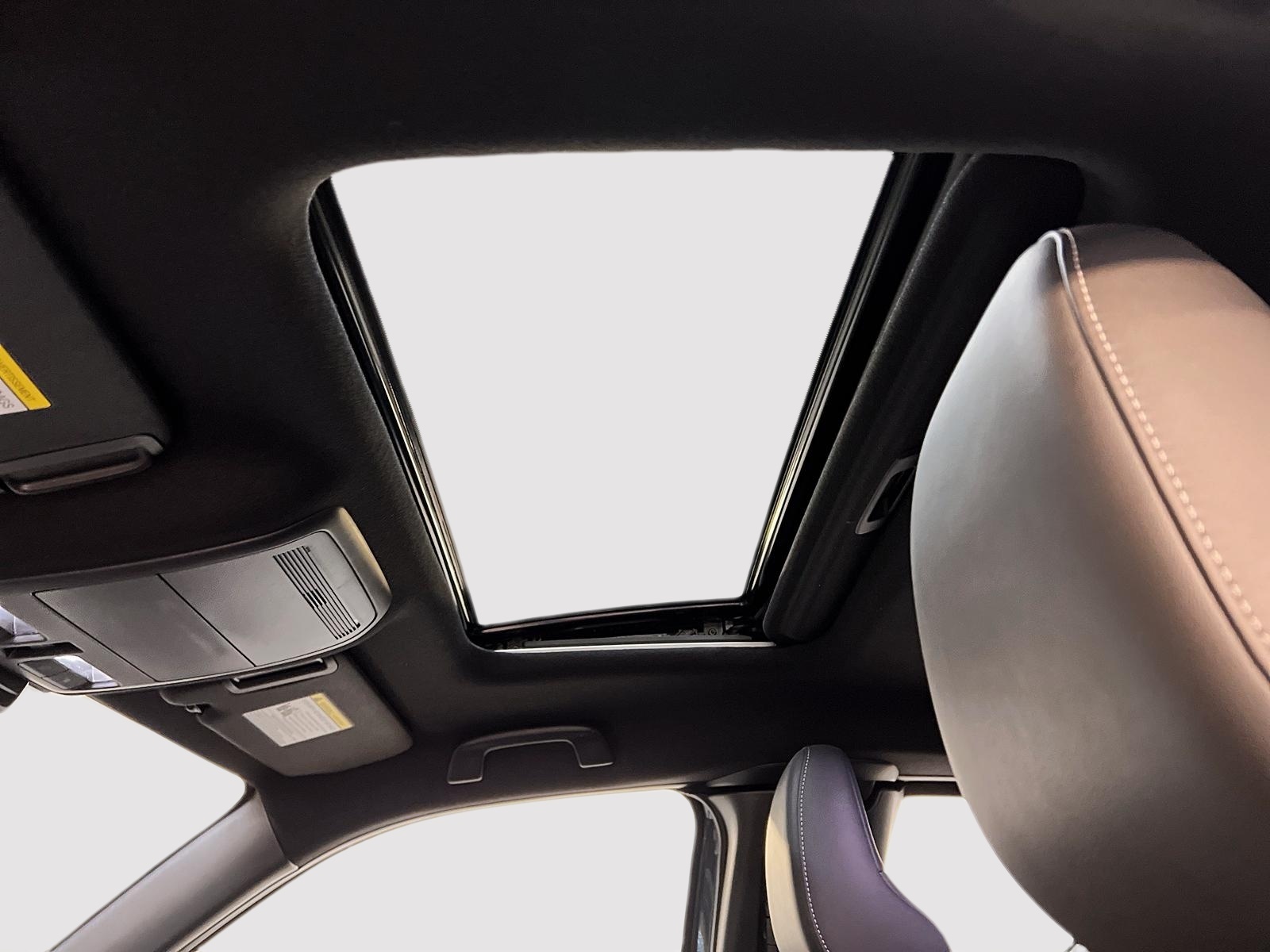 Mazda MX-30 GT TOIT 2023 - image #10